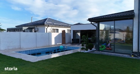 Casă 5 camere | 4 băi| Piscină încălzită | Teren 800 mp - Com. Berceni