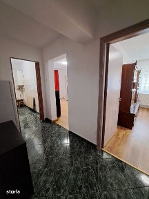 Vanzare apartament 3 camere semidecomandat, et. 1, zona VIVO-Universit