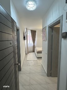 Inchiriez garsoniera de lux militari residance langa piscina