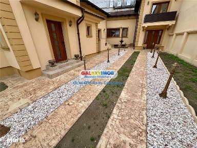 Vanzare casa 11 camere, Ploiesti, zona centrala