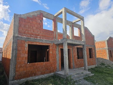 Case de vanzare in Santandrei