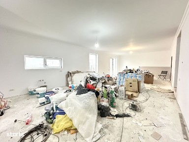 Duplex premium, despartit prin garaj, 5 camere, 218 mp utili - Ghiroda