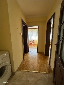Apartament cu 3 camere, 64 MP, în Piata Mihai Viteazu