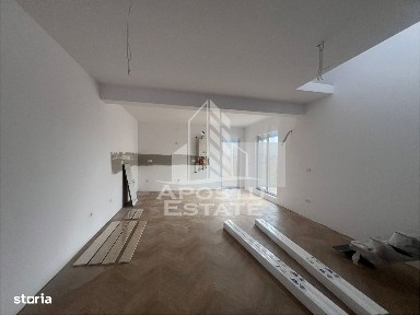 Duplex modern Covaci cu curte de 370 mp