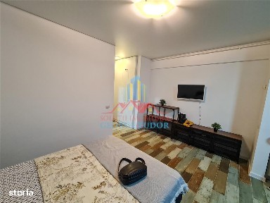 Garsoniera 30 mp de inchiriat Polux Residence