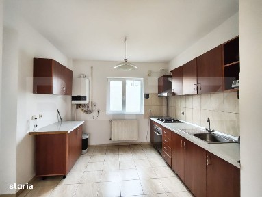 Casa 110 mp utili, curte proprie fata/spate, 2 niveluri, Cartier Europ