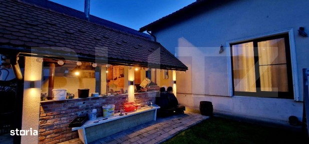 Casa moderna cu piscina - complet finisata si utilata - Campenesti