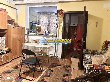 Garsoniera de inchiriat in Centru Alba Iulia mobilata