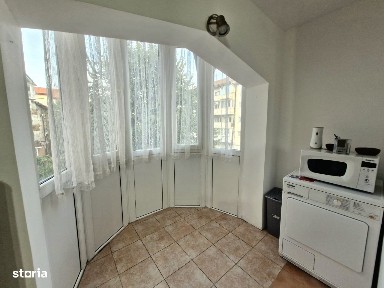 Apartament deosebit 3 camere decomandat et 1 centru 90 mp negociabil