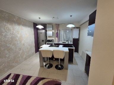 Apartament 4 camere Piata Sud