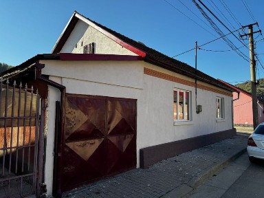Casa Petroșani ~ 310 mp ~ Garaj ~ Curte Mare