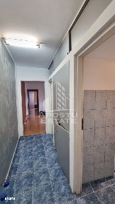 Apartament cu 3 camere, etaj intermediar, zona Dacia