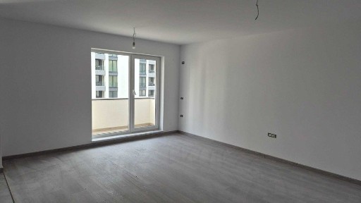 Apartament 2 camere Finalizat in Tractorul