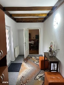 De vanzare casa din caramida,mobilata și utilata