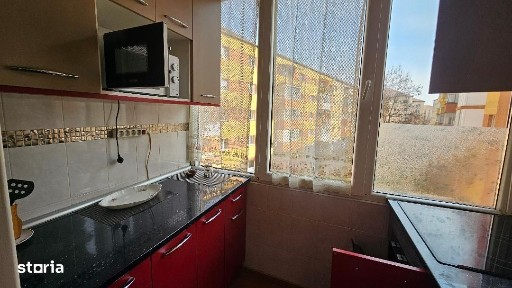 Apartament 2 camere decomandat 52 mp, central-Cetate