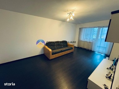 Apartament 3 camere de vanzare - Zona 1 Mai
