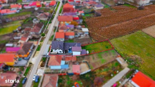 Casă complet mobilata si utilata cu 4 camere + garaj | Teren 744 mp