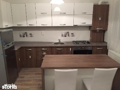 Casa tip duplex,cu pivnita,cu copertina,130 mp,teren 250 mp,Sancrai