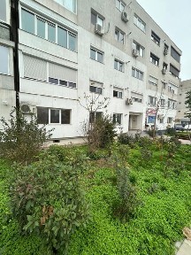 Inchiriez apartament 2 camere nemobilat ICIL