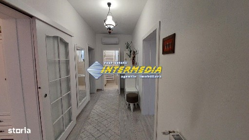 Casa cu 5 camere, 1514 mp teren, Centru, Sebes