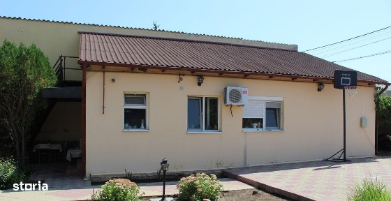 Casa in Valu lui Traian, teren 100 mp,la strada principală
