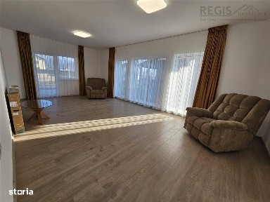 Casa 4 camere Cristian