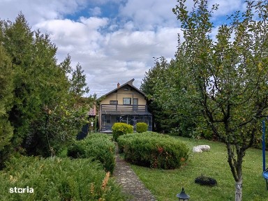 Vila de vanzare Brebu Prahova - S+P+E+M, 193 mp construiti, curte ge