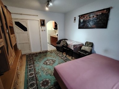 Garsoniera de inchiriat in Ampoi 1