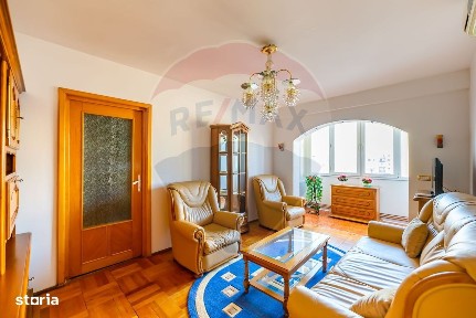 Apartament cu 3 camere de închiriat în zona Aurel Vlaicu