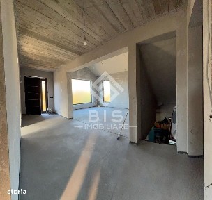 Casă 3 camere, 185mp, semifinisată, D+P+E