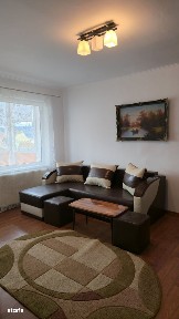 Apartament După Zid