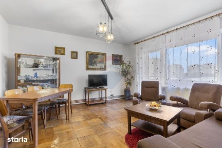 Apartament cu 3 camere de vânzare în zona Aurel Vlaicu