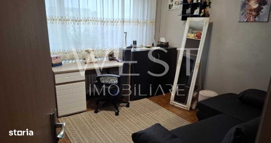 Vand apartament cu 2 camere