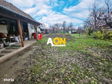 Casa cu doua corpuri, 5 camere, 1580 mp teren, Dealul Furcilor