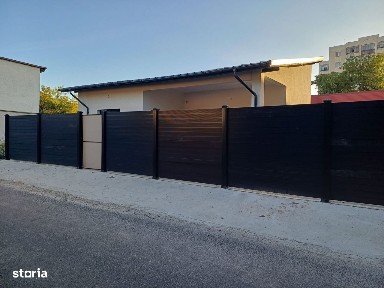 Cantacuzino, casa 2cam., buc, gr.san., constr. noua, curte, 800E/luna