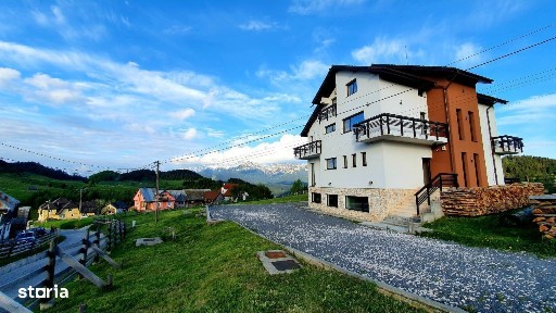 Vila unica cu peisaj uimitor in Fundata