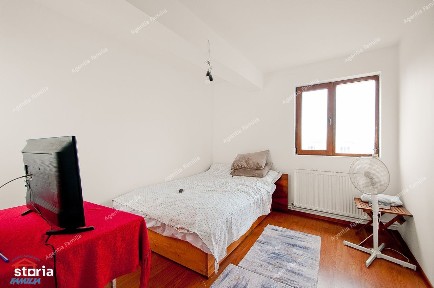 Vilă renovată 2025 5 camere 3 nivele terasă superbă Ofertă rară Galați