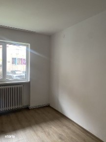 Apartament de inchiriat
