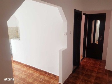 Apartament de vanzare, 2 camere, Strada Muncii, Tudor