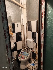 Vand apartament 3 camere in Caracal