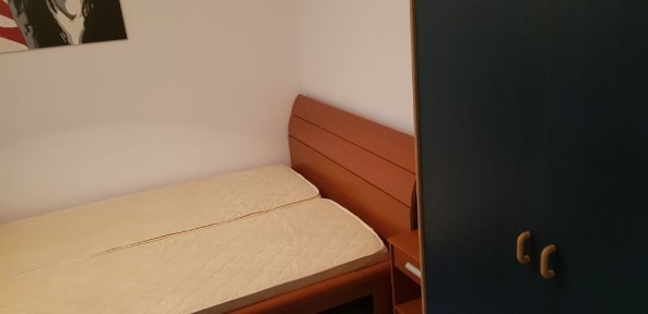 Proprietar închiriez garsoniera zona Nord