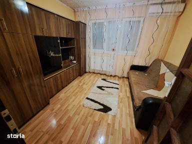 De închiriat garsoniera zona rogerius