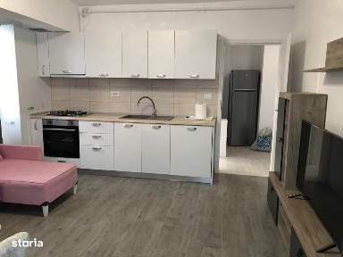 Apartament 3 camere, metrou Berceni