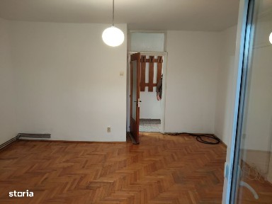 Garsoniera Decomandata Centrul Civic 44mp!