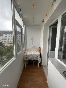 Apartament cu 3 camere decomandat - etajul 2 - Tatarasi