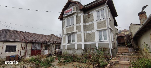 Casa 5 camere / Avram Iancu