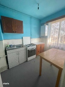 Inchiriez apartament