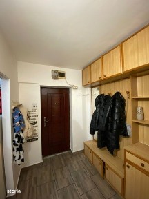 Vand apartament 2 camere