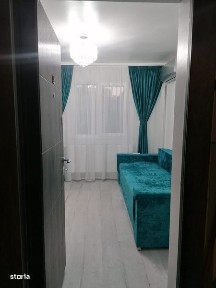 Închiriez garsoniera