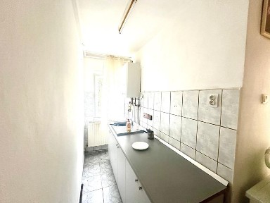 Vand garsoniera decomandata